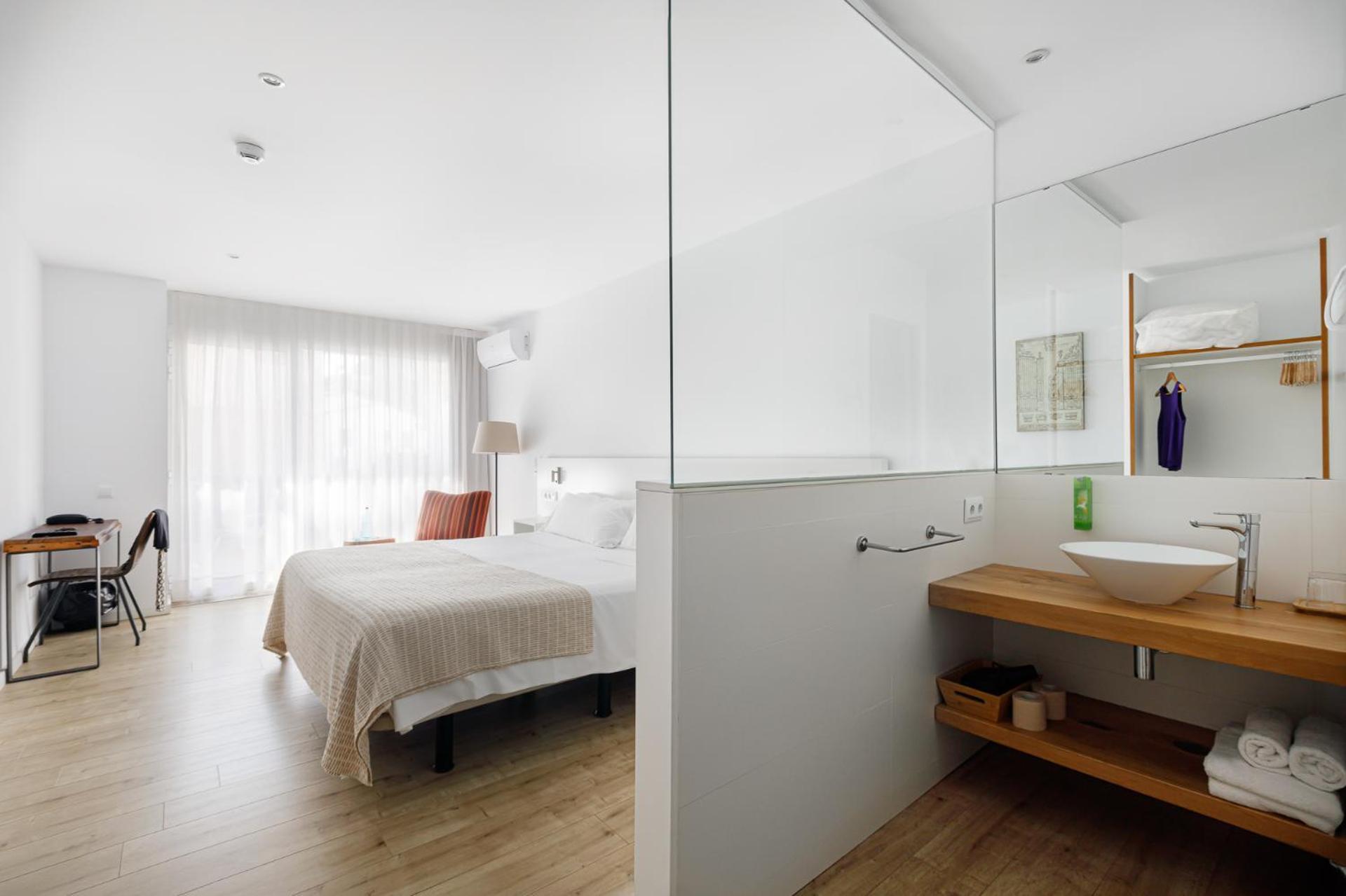 Hotel Hcp カレリャ・デ・パラフルジェリ 部屋 写真